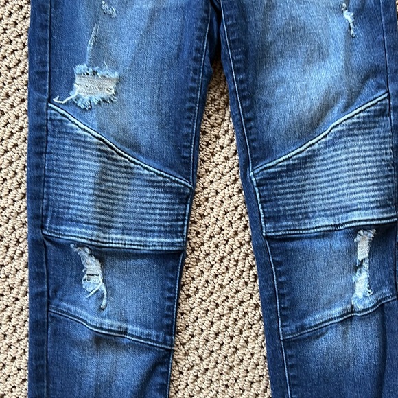 KanCan jeans, size 5 in excellent condition - Picture 2 of 10